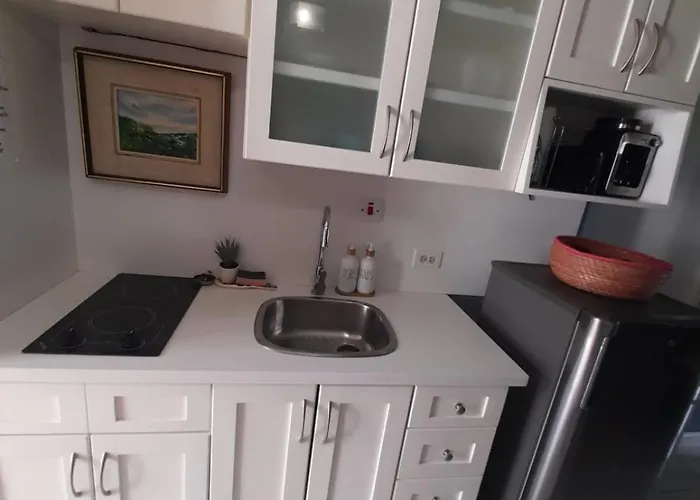 Apartment Sandcastles Beachview 1 Bedroom 28 *